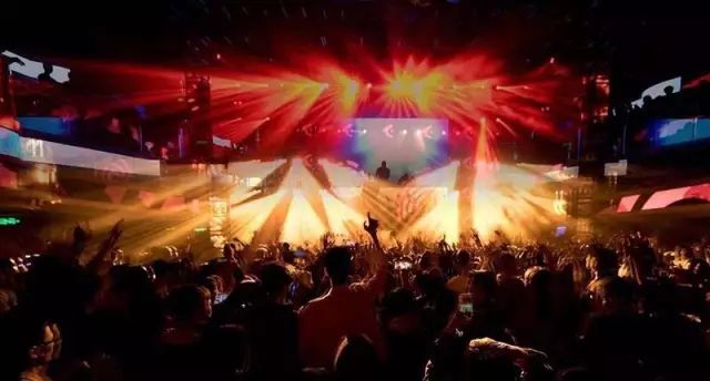 科技引领潮流，最新DJ盛宴揭秘，带你领略最新DJ歌曲与高科技产品风采