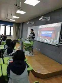 大戏看北京新篇章，学习变化，自信成就未来（2024年11月10日）