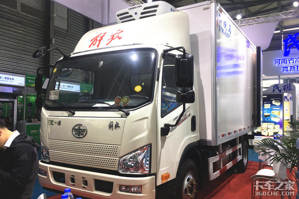 解放J6F轻卡新款革命性突破，科技重塑物流体验，11月17日重磅登场