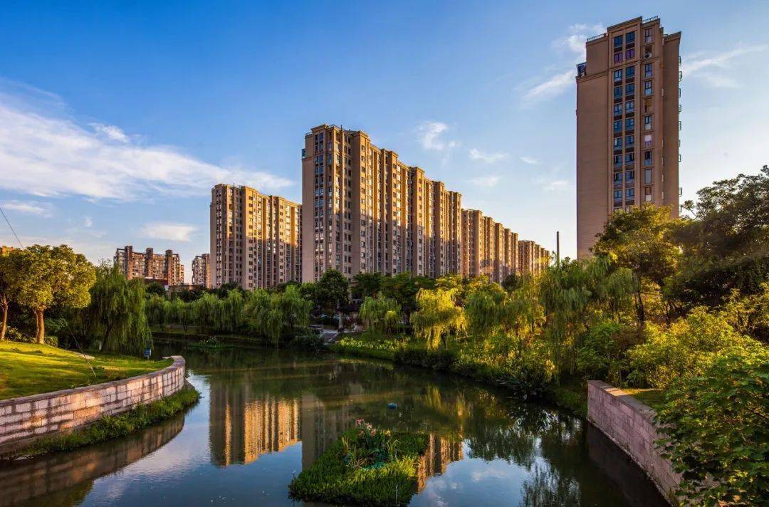 华沃滨河湾，实时图片展现的生态居住新境绝美风光