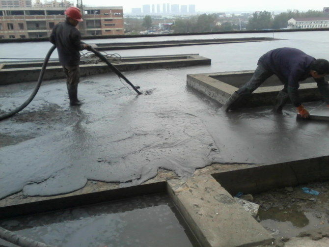 现浇混凝土渗水要求规范：现浇混凝土泛水图片 