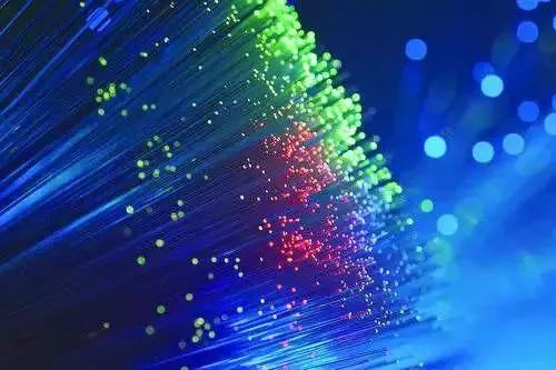 高效盘串技艺深度解析，细致解说串珠魅力与技艺探究